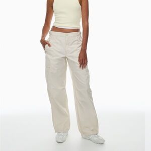 Aritzia TNA Supply Cargo Pant in Light Birch NWT Sz 6 Tall